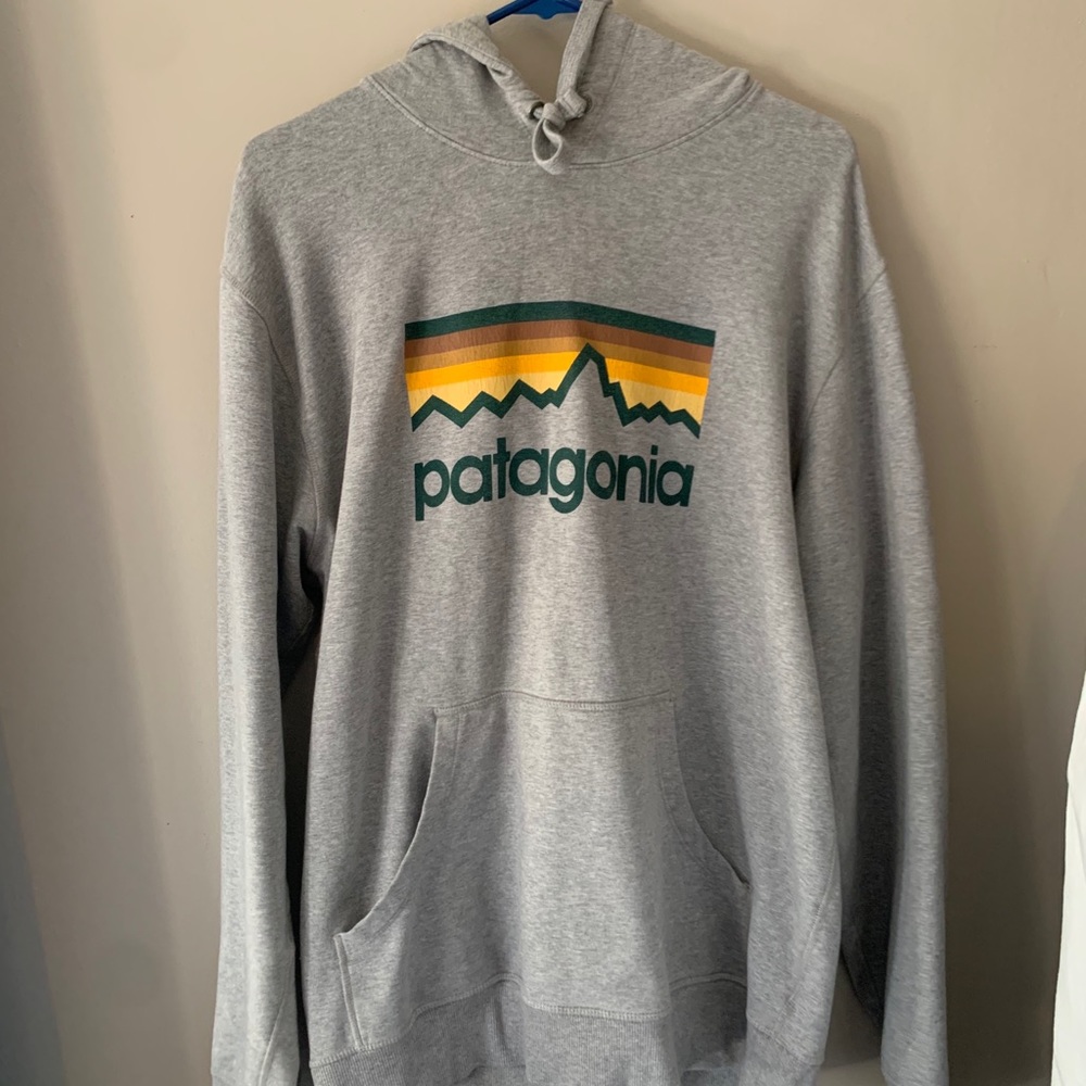 Patagonia sweatshirt